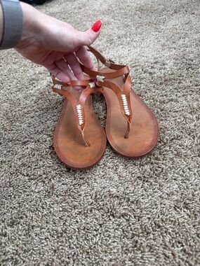 Frye Brown Leather T-Strap Sandals with White Stitch Accent
